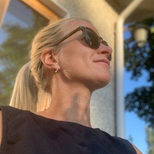 Meet your Posher, Jaana